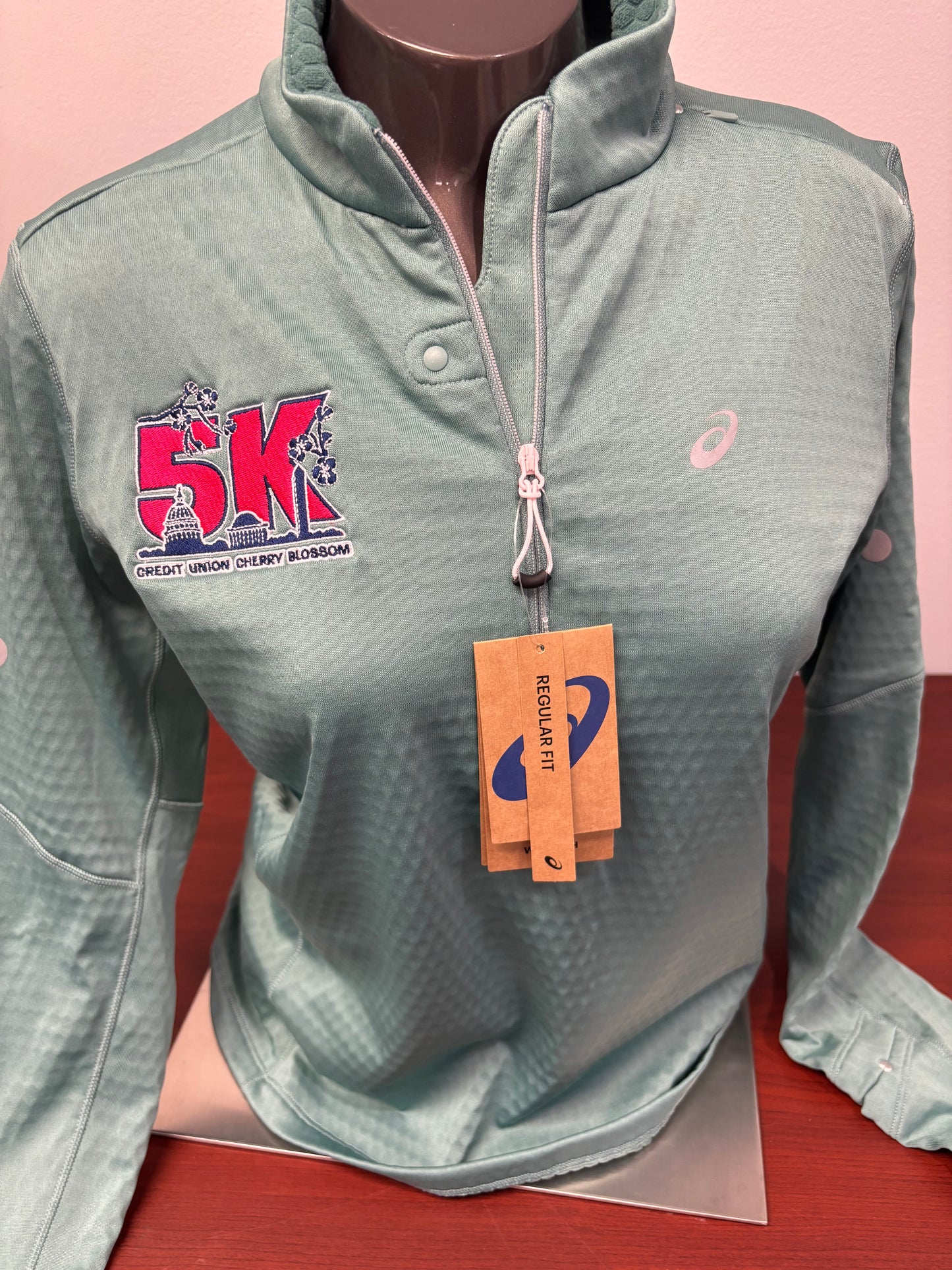 2025 5K ASICS Women’s ROAD WINTER HALF ZIP